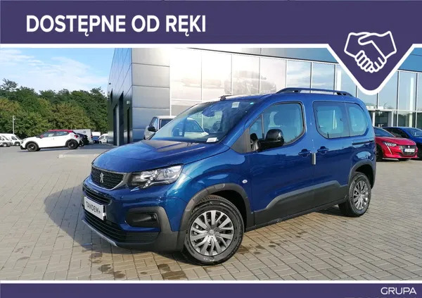 peugeot Peugeot Rifter cena 124790 przebieg: 2, rok produkcji 2024 z Józefów